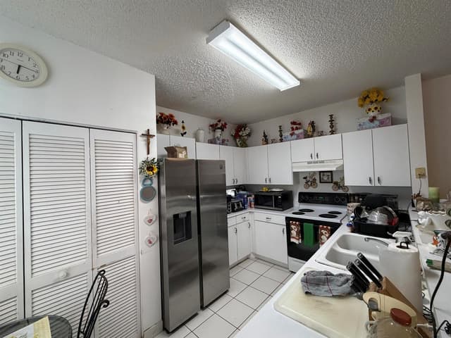11812 Royal Palm Boulevard, Coral Springs FL 33065 - Coral Springs, FL - Photo 5