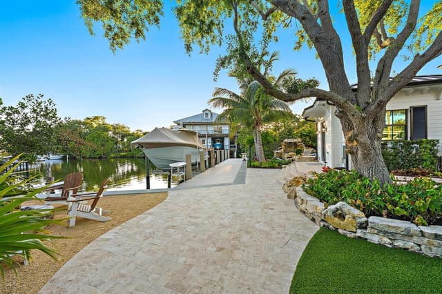 942 Pompano Drive, Jupiter FL 33458 - Jupiter, FL - Photo 4