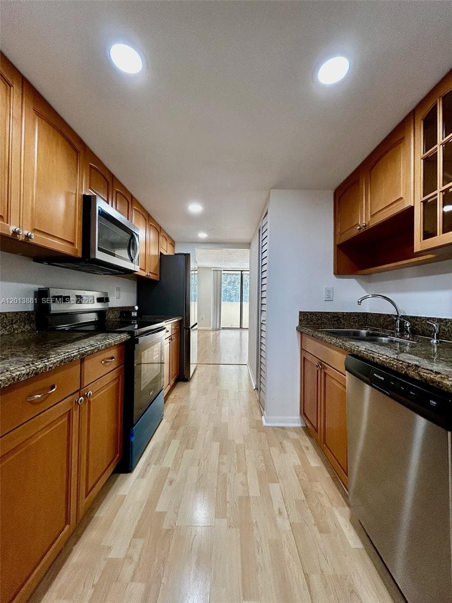 7451 NW 16th St # 304, Plantation FL 33313 - Plantation, FL - Photo 1