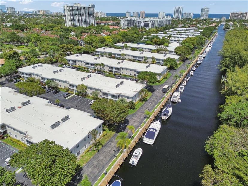 6379 Bay Club Drive # 2, Fort Lauderdale FL 33308