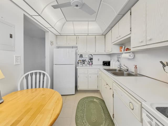 555 NW 4th Avenue # 401, Boca Raton FL 33432 - Boca Raton, FL - Photo 4