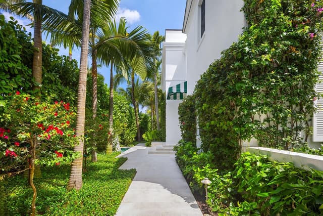 991 N Lake Way, Palm Beach FL 33480 - Palm Beach, FL - Photo 6