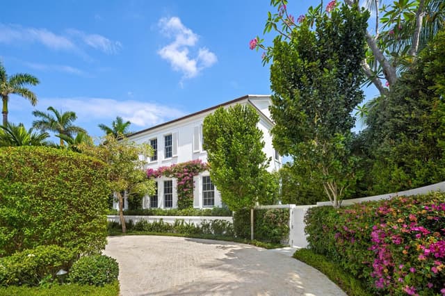 991 N Lake Way, Palm Beach FL 33480 - Palm Beach, FL - Photo 4