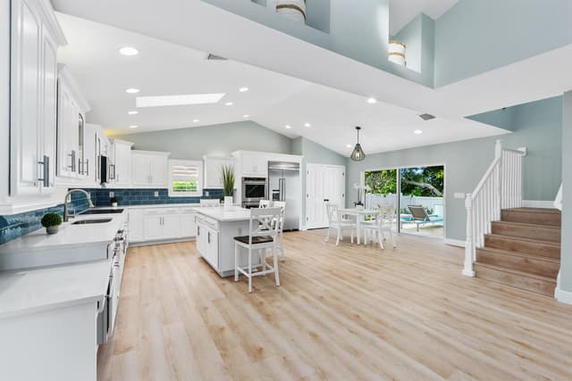 490 Mars Way, Juno Beach FL 33408 - Juno Beach, FL - Photo 4