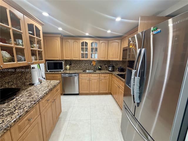 500 Bayview Dr # 1631, Sunny Isles Beach FL 33160 - Sunny Isles Beach, FL - Photo 3