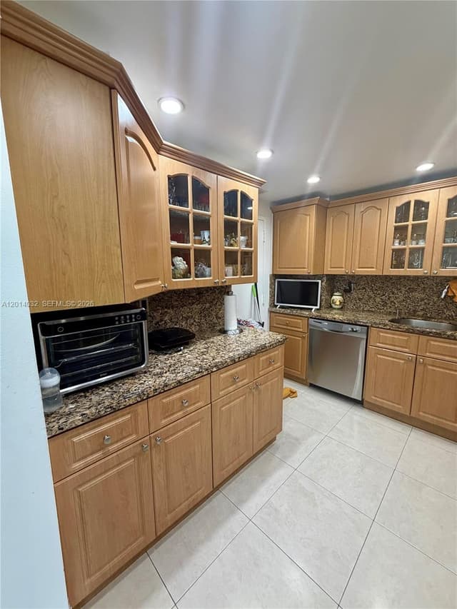 500 Bayview Dr # 1631, Sunny Isles Beach FL 33160 - Sunny Isles Beach, FL - Photo 4