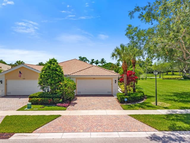 3214 Verdmont Lane, Wellington FL 33414 - Wellington, FL - Photo 2
