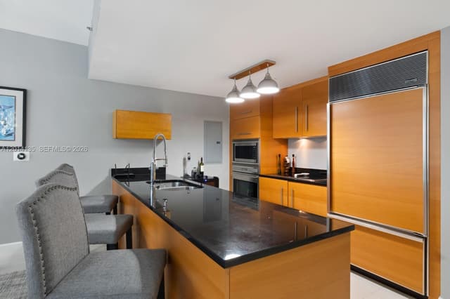 475 Brickell Ave # 5109, Miami FL 33131 - Miami, FL - Photo 2