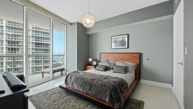 475 Brickell Ave # 5109, Miami FL 33131 - Miami, FL - Photo 4