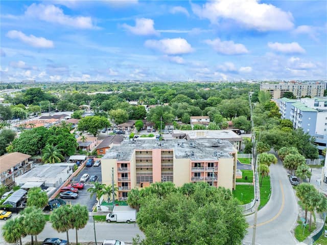 2400 NW 16th St Rd, Miami FL 33125 - Miami, FL - Photo 7