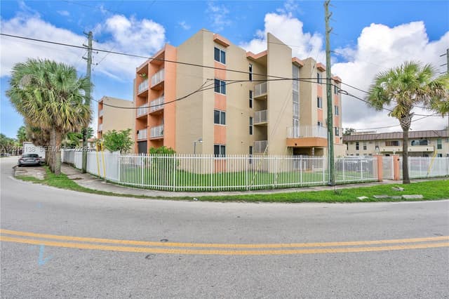 2400 NW 16th St Rd, Miami FL 33125 - Miami, FL - Photo 4