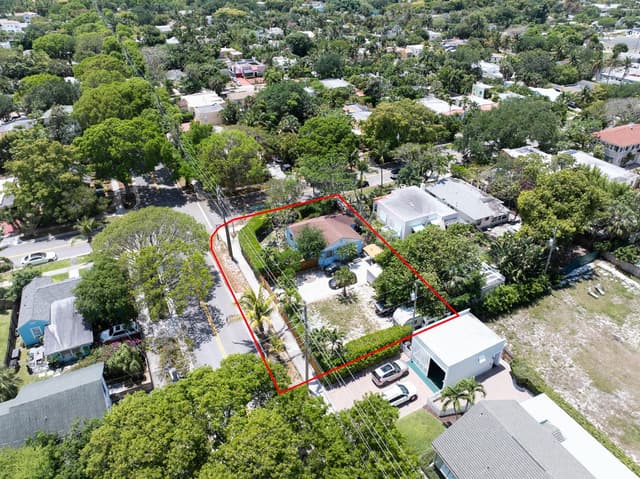 1915 Lake Avenue, West Palm Beach FL 33401 - West Palm Beach, FL - Photo 2