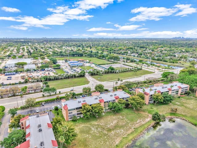 363 N Rock Island Road # 205, Margate FL 33063 - Margate, FL - Photo 5