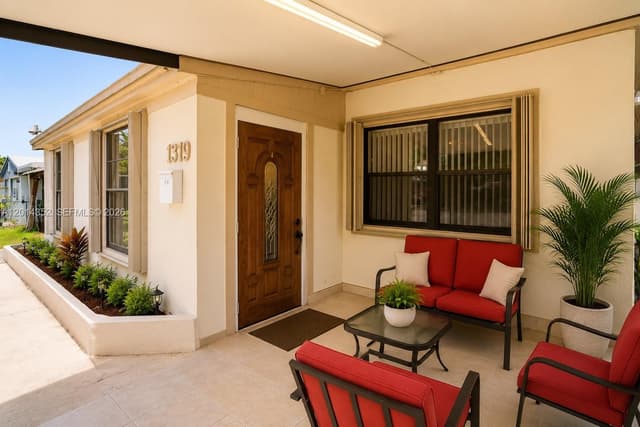 1379 NE 177th St, North Miami Beach FL 33162 - North Miami Beach, FL - Photo 3