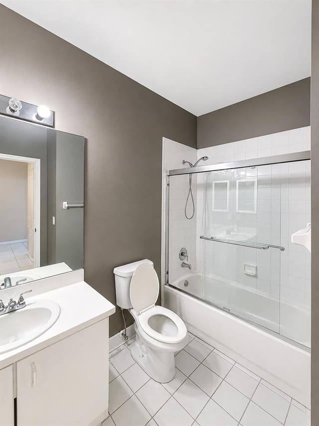 2401 E Aragon Boulevard # 5, Sunrise FL 33313 - Sunrise, FL - Photo 5