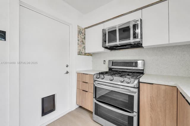 1419 Harding St, Hollywood FL 33020 - Hollywood, FL - Photo 2
