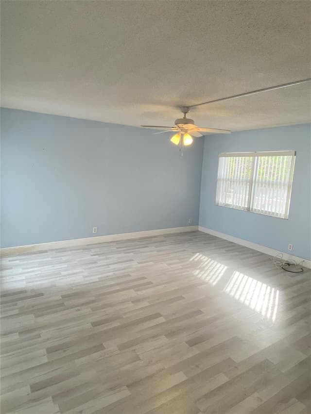 224 Hibiscus Avenue # 260, Lauderdale By The Sea FL 33308 - Lauderdale By The Sea, FL - Photo 5