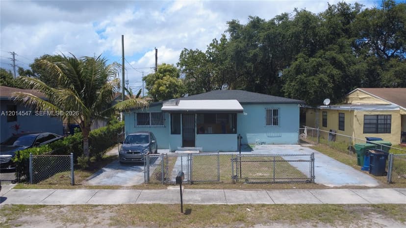 1631 NW 114th St, Miami FL 33167