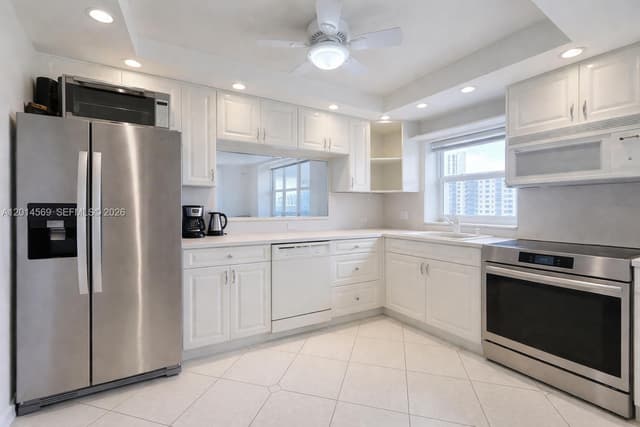 3800 S Ocean Dr # 1112A, Hollywood FL 33019 - Hollywood, FL - Photo 4