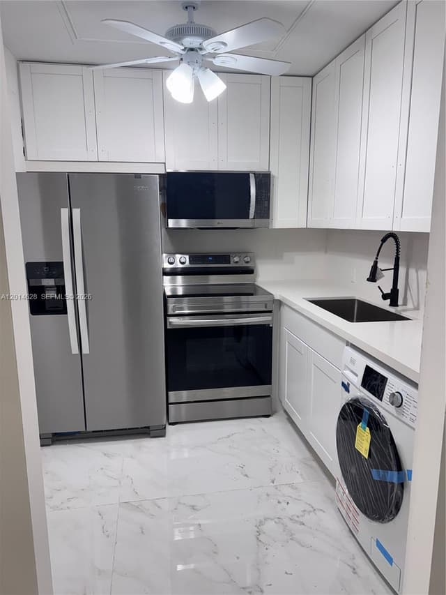 272 Dorset # G, Boca Raton FL 33434 - Boca Raton, FL - Photo 3