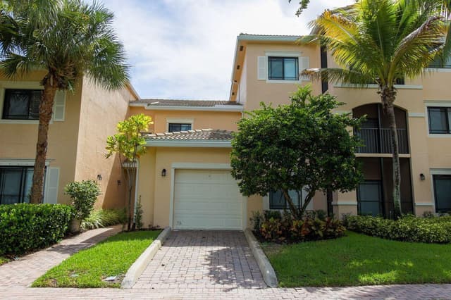 2807 Veronia Drive # 103, Palm Beach Gardens FL 33410 - Palm Beach Gardens, FL - Photo 3