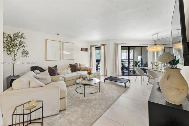 5850 Camino Del Sol # 404, Boca Raton FL 33433 - Boca Raton, FL - Photo 3