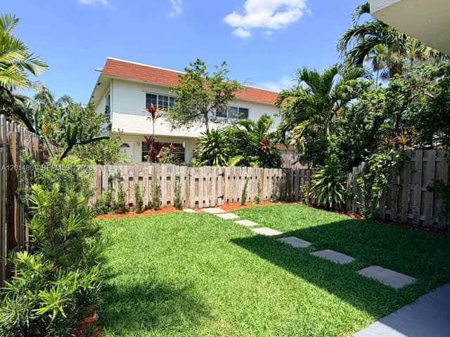 1500 NE 151st St # 104, Miami FL 33162 - Miami, FL - Photo 4