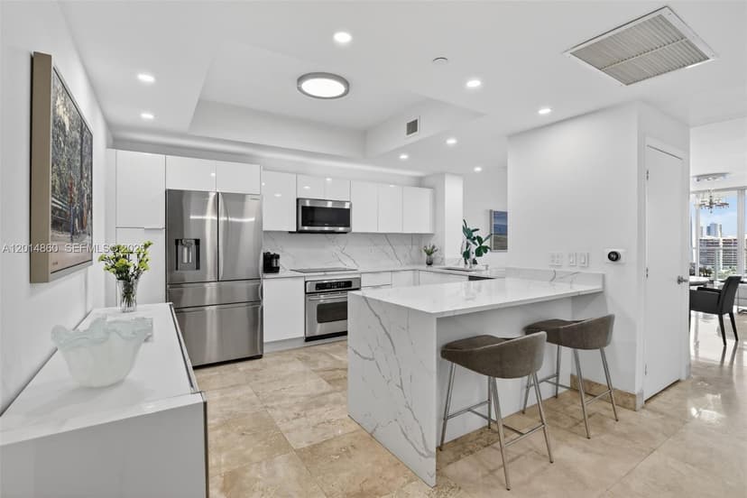 3330 NE 190th St # 1817, Aventura FL 33180