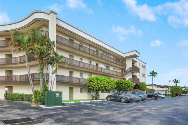 300 Waterway Drive S # 407, Lantana FL 33462 - Lantana, FL - Photo 2