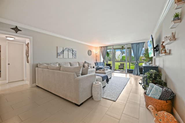 800 Cypress Boulevard # 103, Pompano Beach FL 33069 - Pompano Beach, FL - Photo 3