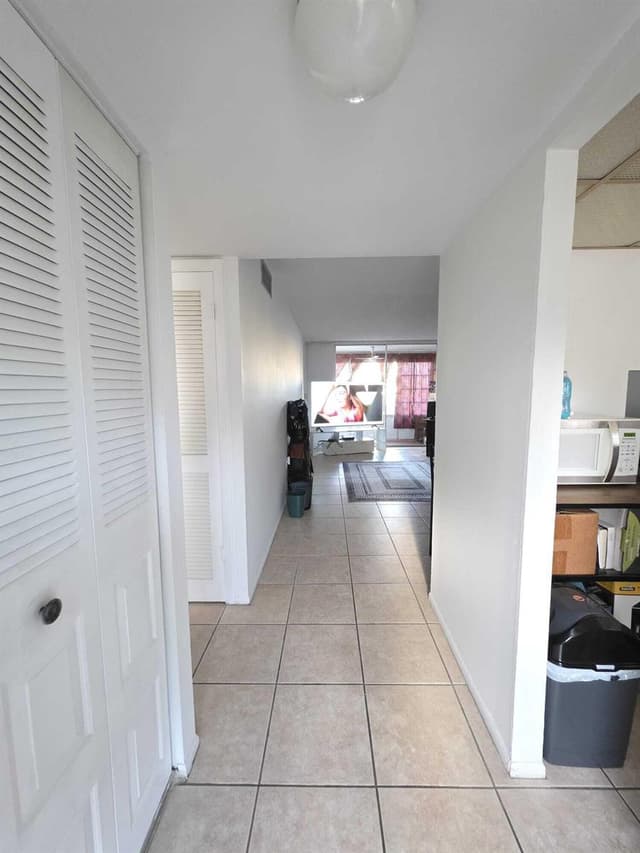 8400 Sunrise Lakes Boulevard # 107, Sunrise FL 33322 - Sunrise, FL - Photo 6