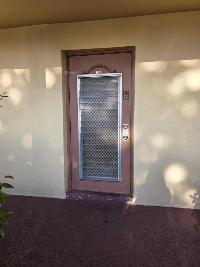 8400 Sunrise Lakes Boulevard # 107, Sunrise FL 33322 - Sunrise, FL - Photo 4