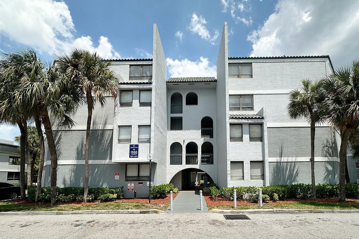1900 N Congress Avenue # 105, West Palm Beach FL 33401 - West Palm Beach, FL - Photo 1