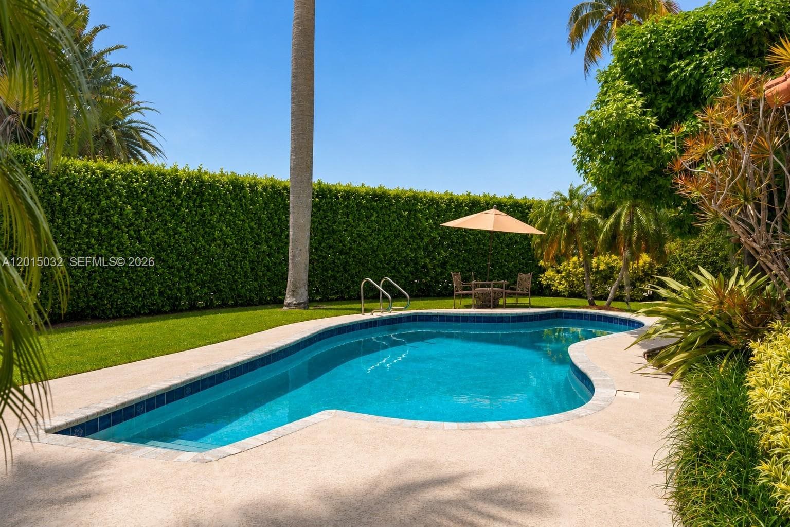363 S Hibiscus Dr, Miami Beach FL 33139