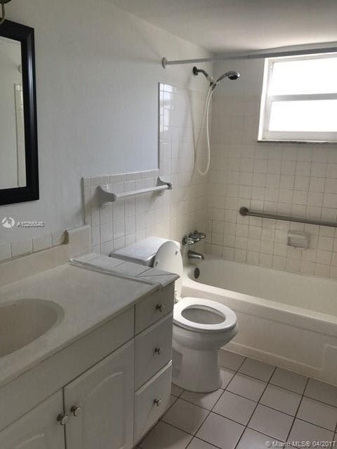 1830 Dixianna Street # 201, Hollywood FL 33020 - Hollywood, FL - Photo 4