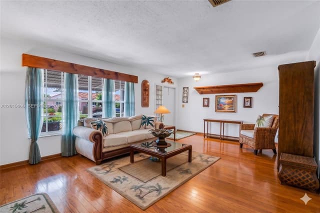 4605 NW 47th Ct, Tamarac FL 33319 - Tamarac, FL - Photo 3
