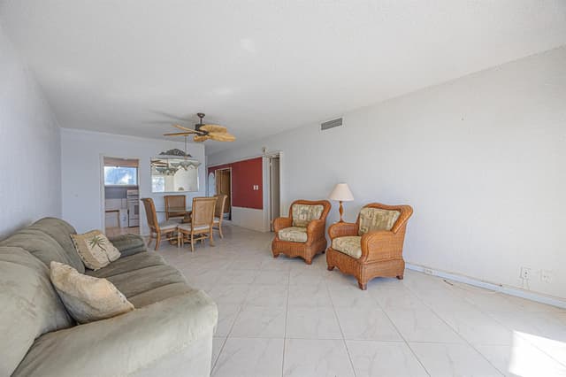 500 SE 21st Avenue # 403, Deerfield Beach FL 33441 - Deerfield Beach, FL - Photo 6