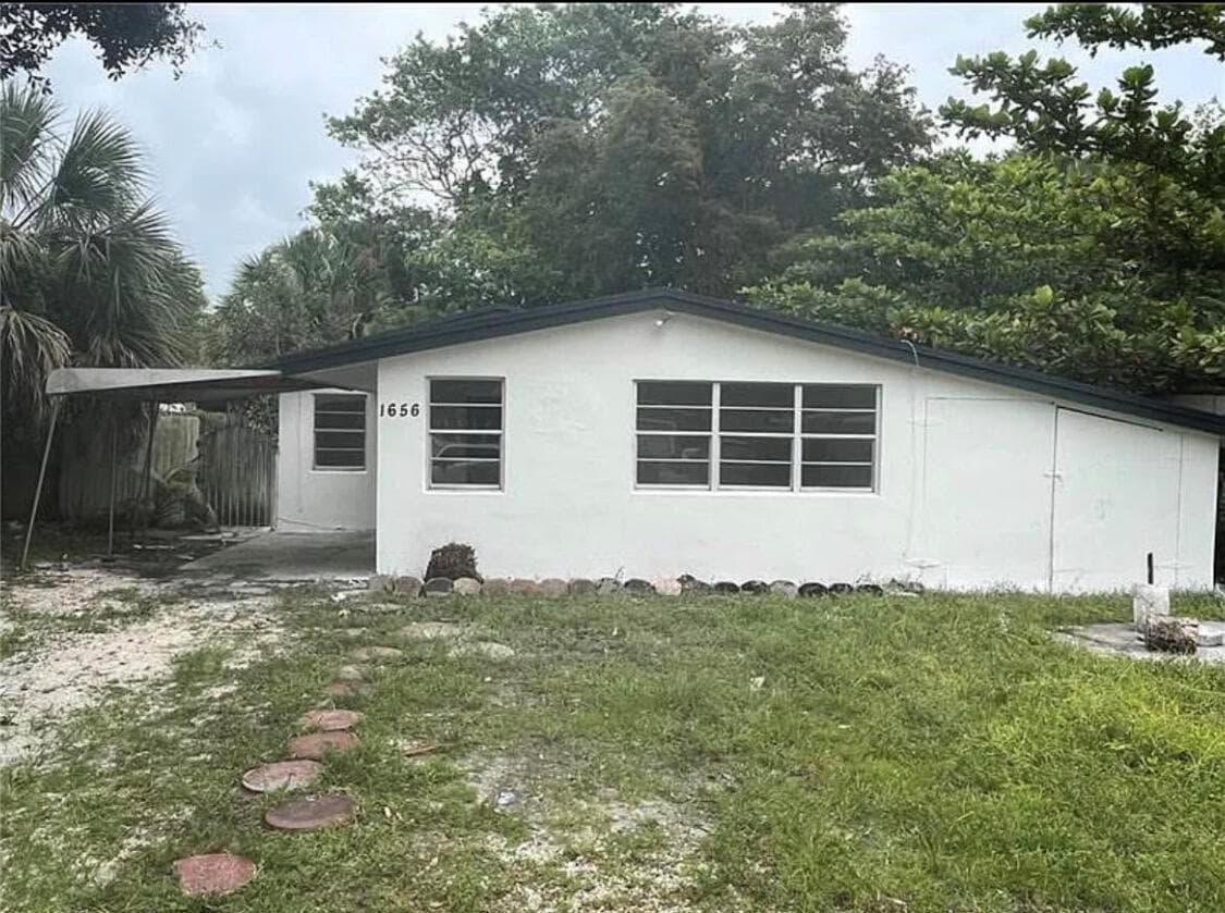 1656 SW 30th Avenue, Fort Lauderdale FL 33312