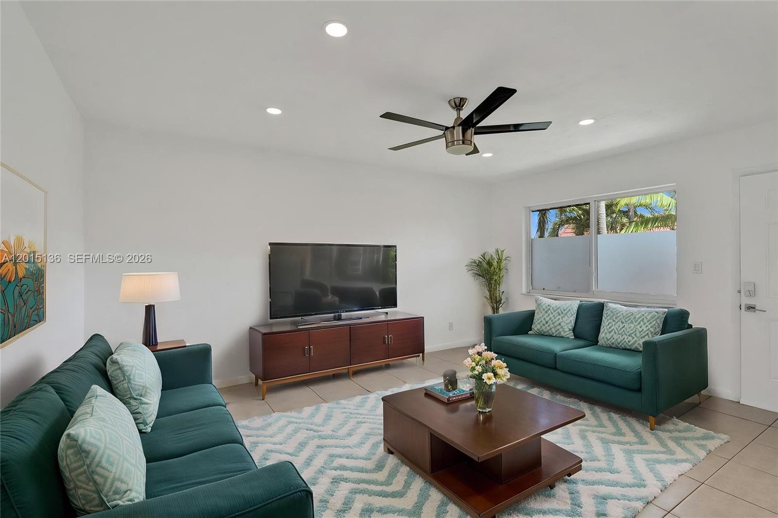 3050 NE 5th Ter # 13, Wilton Manors FL 33334 - Wilton Manors, FL - Photo 1