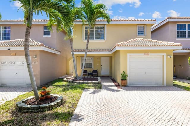 9288 NW 55th St, Sunrise FL 33351 - Sunrise, FL - Photo 2