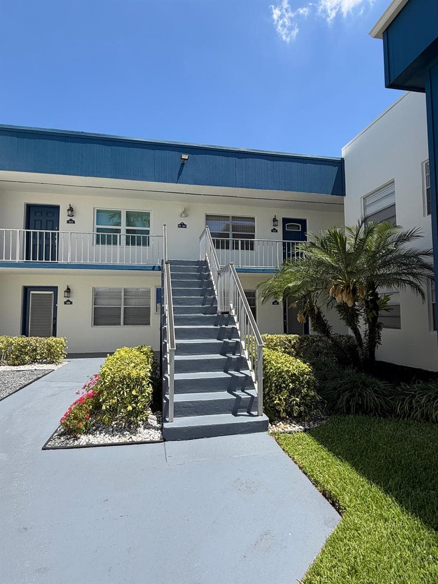 490 Normandy # K, Delray Beach FL 33484 - Delray Beach, FL - Photo 1