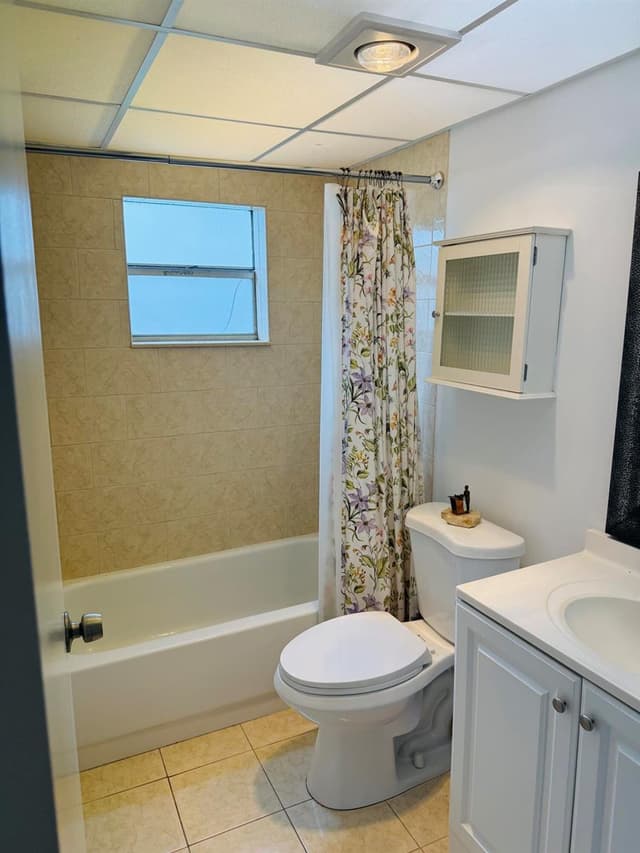 490 Normandy # K, Delray Beach FL 33484 - Delray Beach, FL - Photo 4