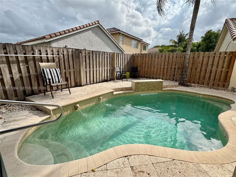 6864 Sugarloaf Key St, Lake Worth FL 33467