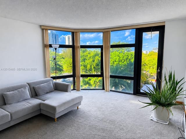 3375 N Country Club Dr # 407, Aventura FL 33180 - Aventura, FL - Photo 2