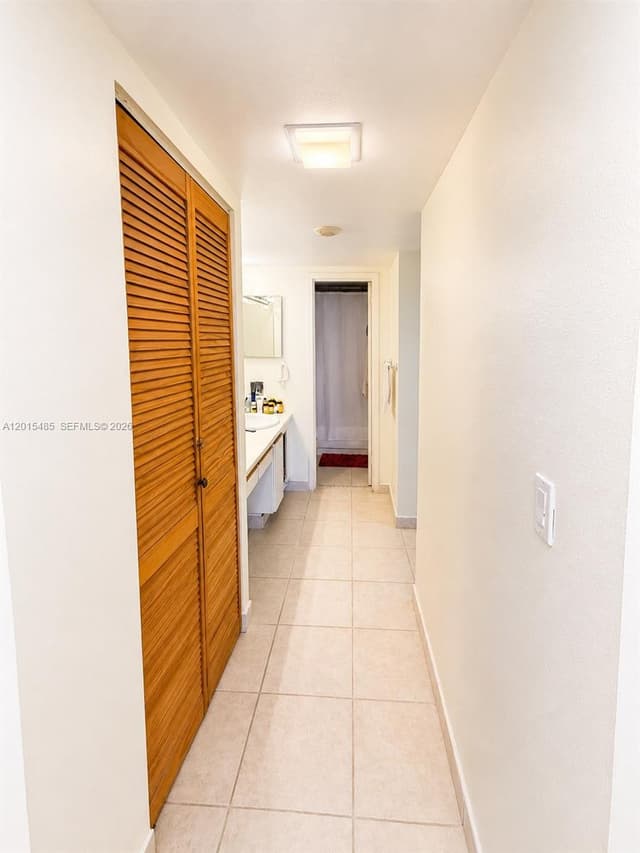 3375 N Country Club Dr # 407, Aventura FL 33180 - Aventura, FL - Photo 6
