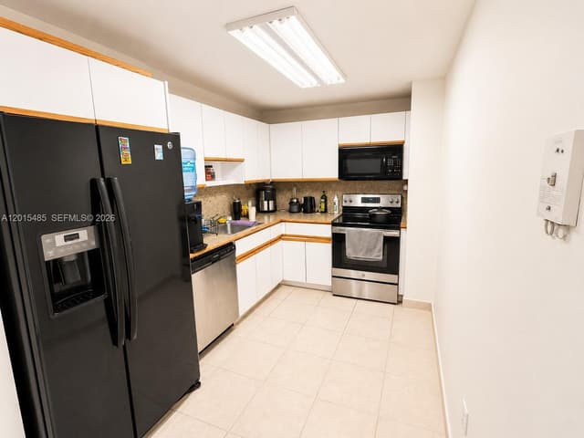 3375 N Country Club Dr # 407, Aventura FL 33180 - Aventura, FL - Photo 3