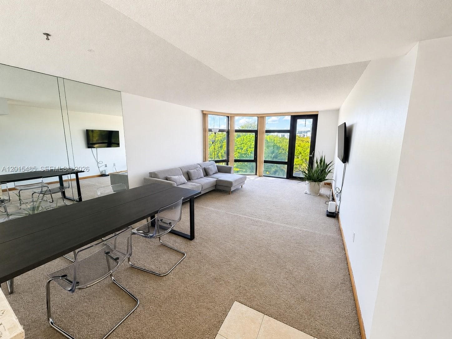 3375 N Country Club Dr # 407, Aventura FL 33180
