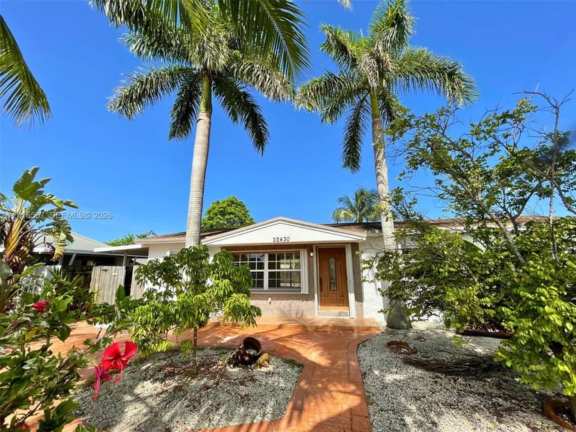 22430 SW 113th Ct, Miami FL 33170