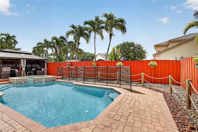 14630 Cedar Creek Pl, Davie FL 33325 - Davie, FL - Photo 5