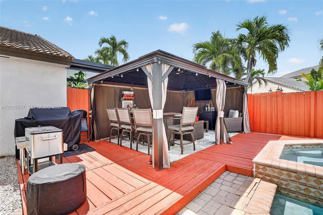 14630 Cedar Creek Pl, Davie FL 33325 - Davie, FL - Photo 4